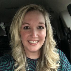 Meet your Posher, Kelli